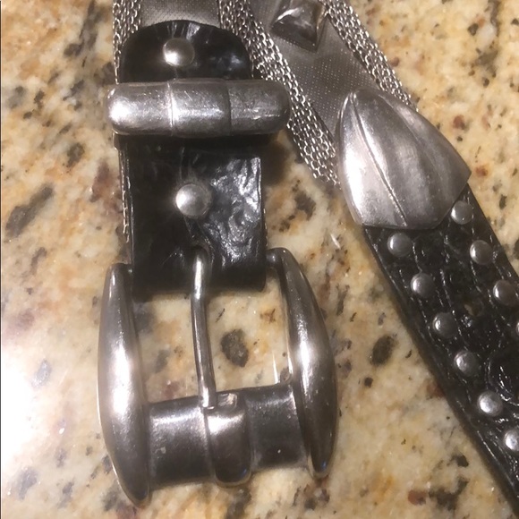 Men’s Italian belt, Metal studs; great condition - Picture 7 of 13